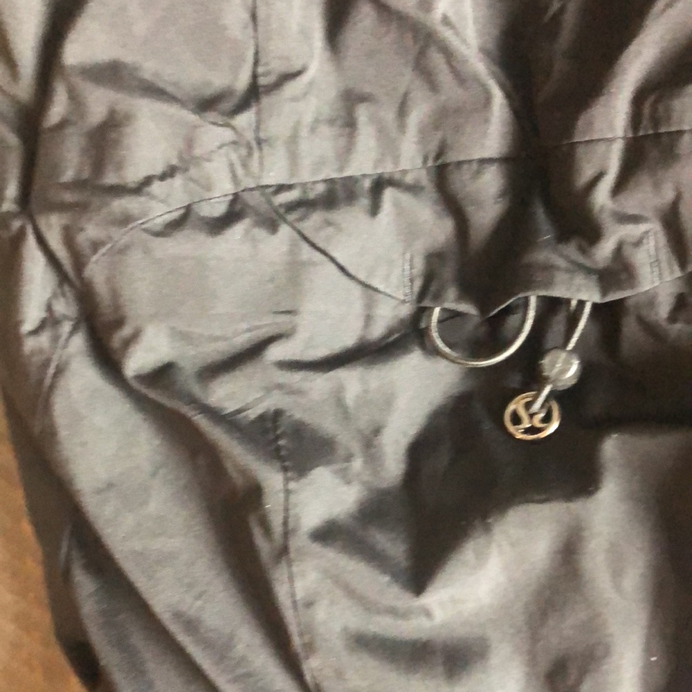 Lululemon Quarterzip Jacket - Picture 6 of 8
